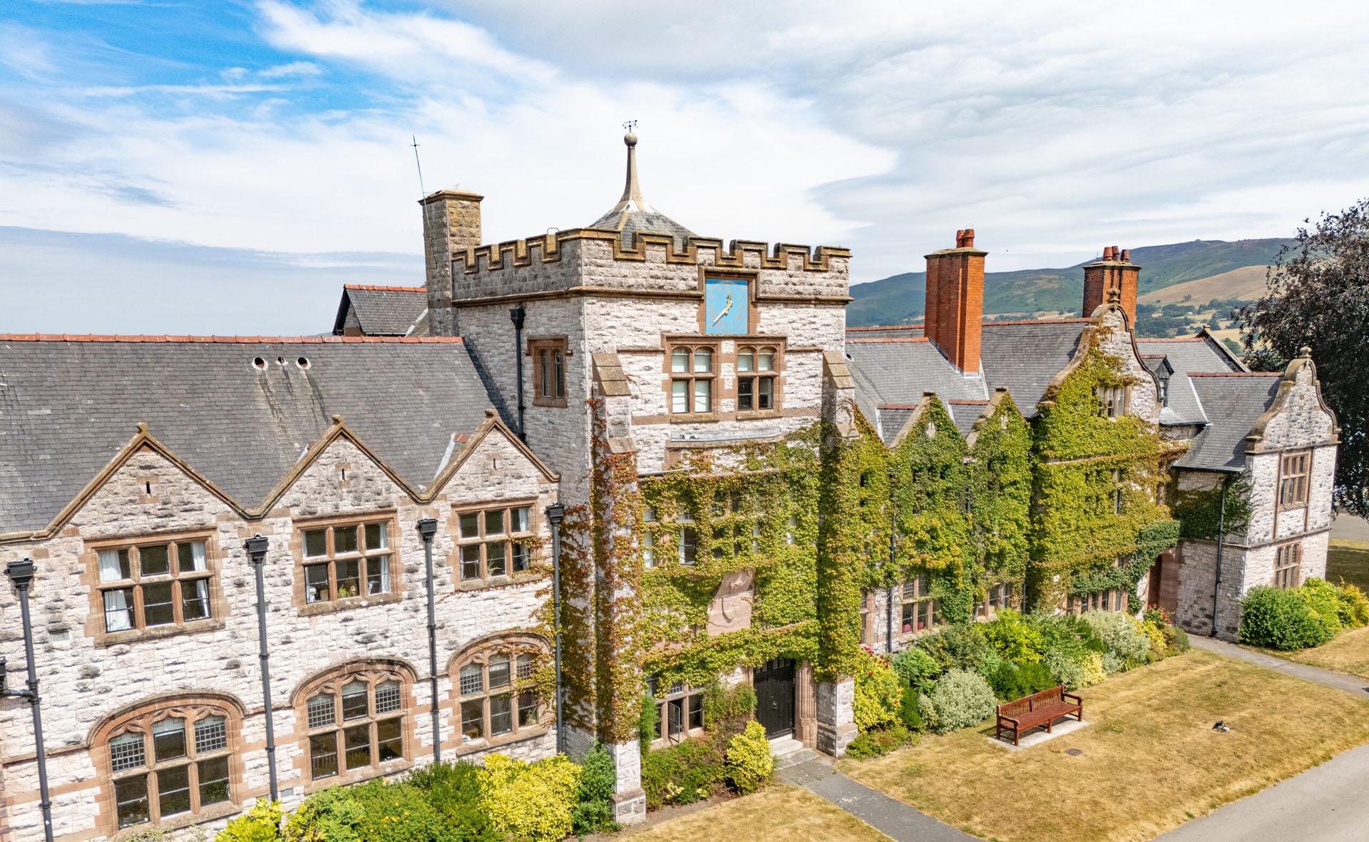 Ruthin School